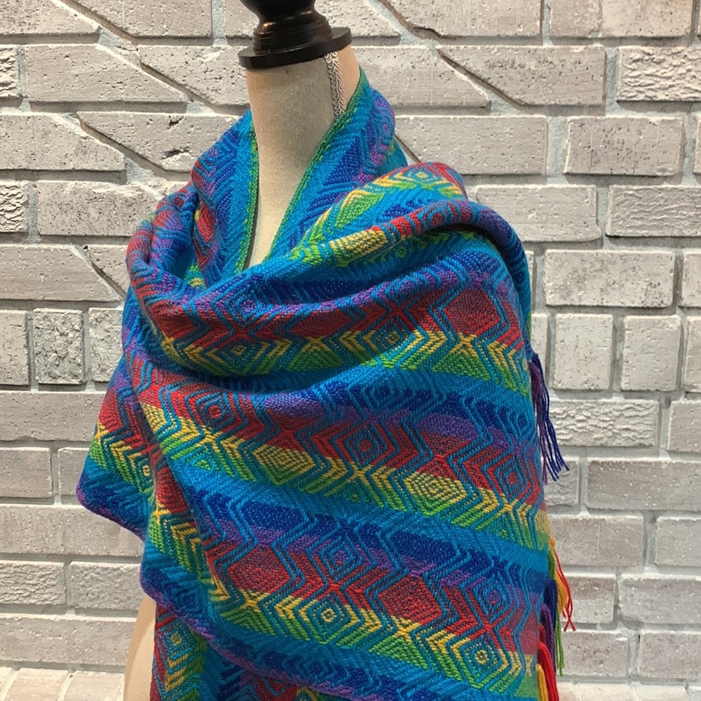 💗 Alpaca Manta Shawl Peruvian Wrap NWOT